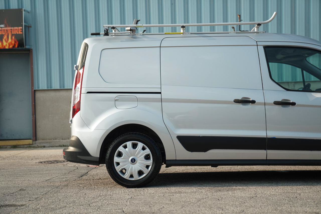 Used 2022 Ford Transit Connect XLT FWD image 10