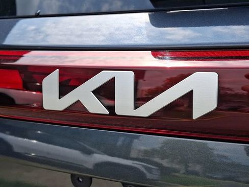 Certified 2024 Kia Seltos S AWD/4WD image 29