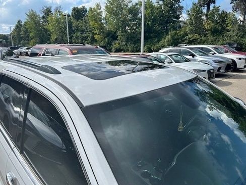 Used 2014 Jeep Grand Cherokee Limited AWD/4WD image 2