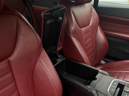 Used 2022 BMW M440i Convertible w/ Premium Package image 37