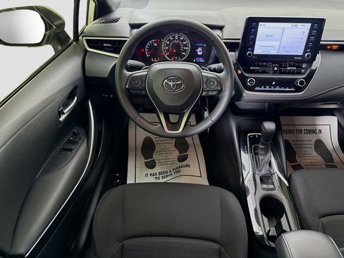 Used 2022 Toyota Corolla SE w/ Carpet Mat Package (TMS) FWD image 21
