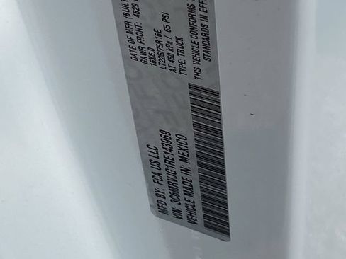 New 2024 RAM ProMaster 3500 w/ Premium Convenience Group FWD image 20