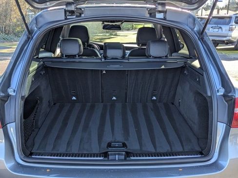 Used 2017 Mercedes-Benz GLC 300 4MATIC image 30