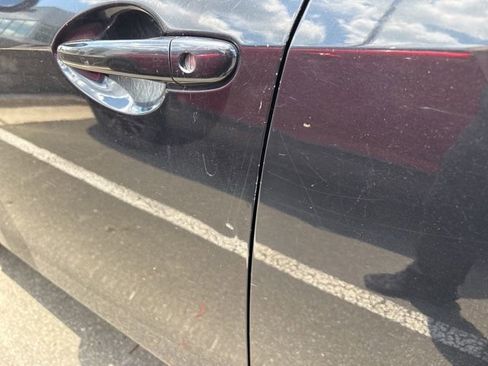 Used 2013 MAZDA MAZDA3 i SV FWD image 18