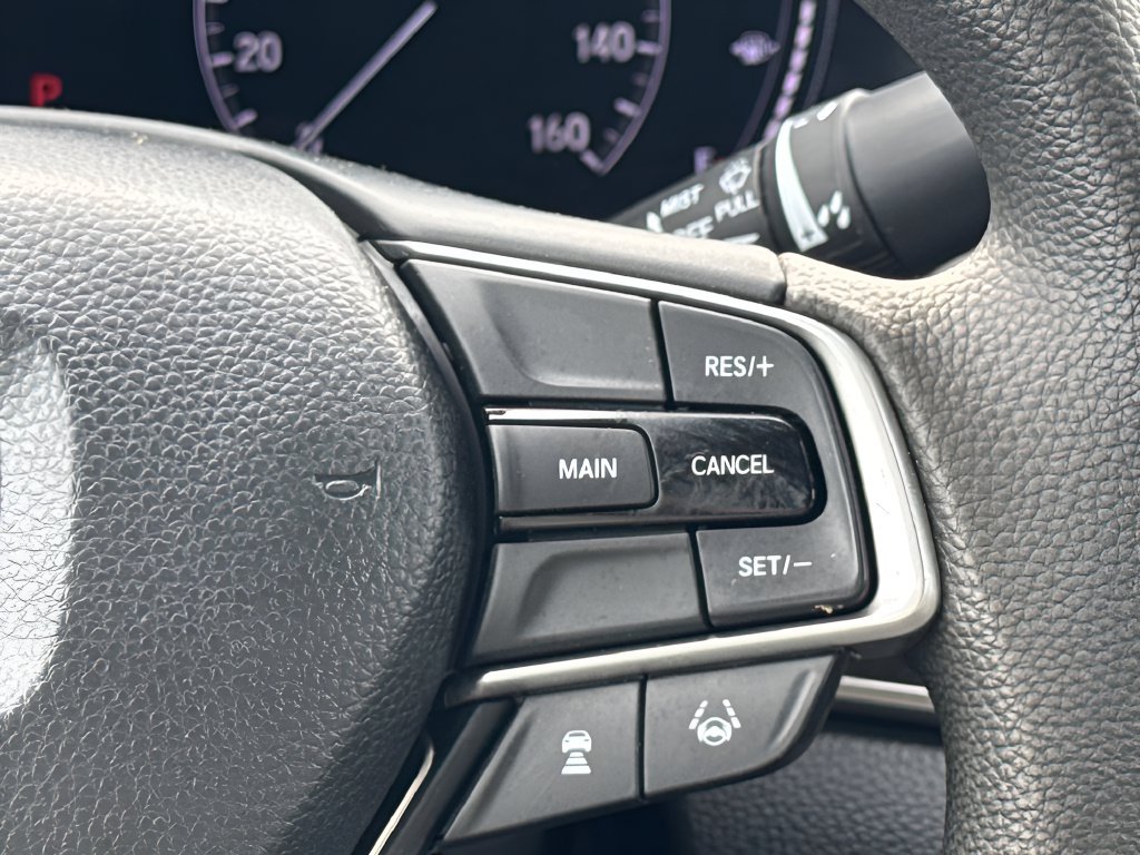 Used 2019 Honda Accord EX image 17