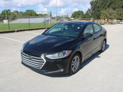 Used 2018 Hyundai Elantra SEL FWD image 33
