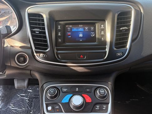 Used 2016 Chrysler 200 Limited w/ Convenience Group FWD image 25