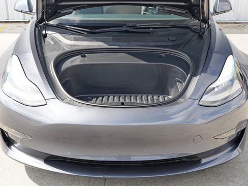 Used 2022 Tesla Model 3 Long Range image 8