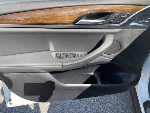 Used 2019 BMW X3 xDrive30i w/ Driving Assistance Package image 11