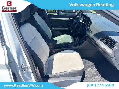 Certified 2021 Volkswagen Jetta R-Line w/ R-Line Cold Weather Package FWD image 43