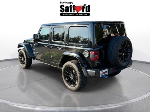 Used 2024 Jeep Wrangler Unlimited Sahara AWD/4WD image 6