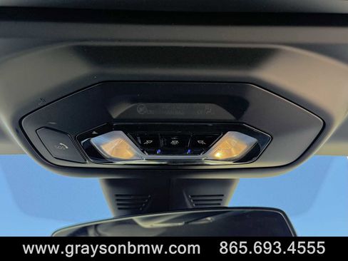 Used 2024 BMW Z4 M40i w/ Premium Package image 19