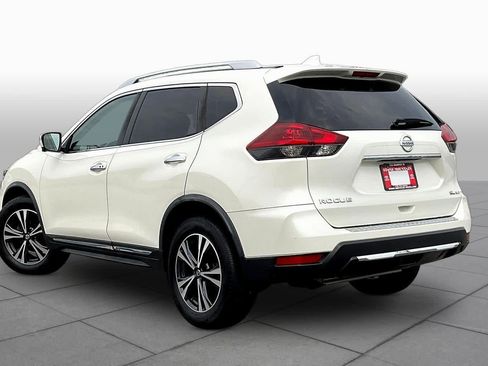 Used 2018 Nissan Rogue SL w/ Premium Package AWD/4WD image 12
