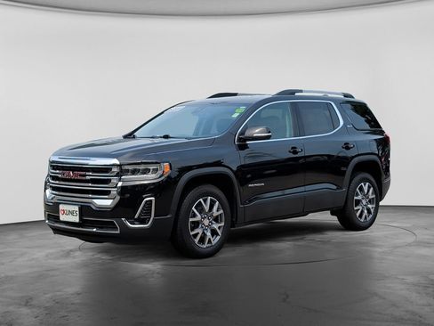 Used 2023 GMC Acadia SLT AWD/4WD image 3