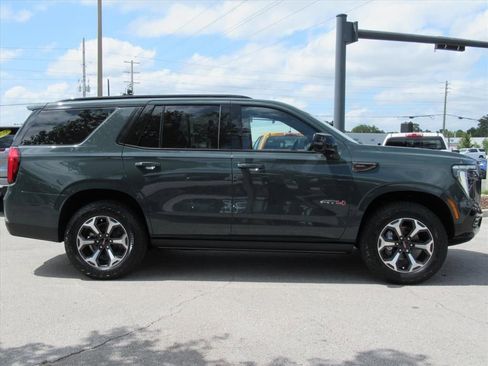 New 2026 GMC Yukon AT4 Ultimate AWD/4WD image 2