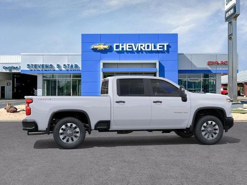 New 2026 Chevrolet Silverado 2500 Custom image 5