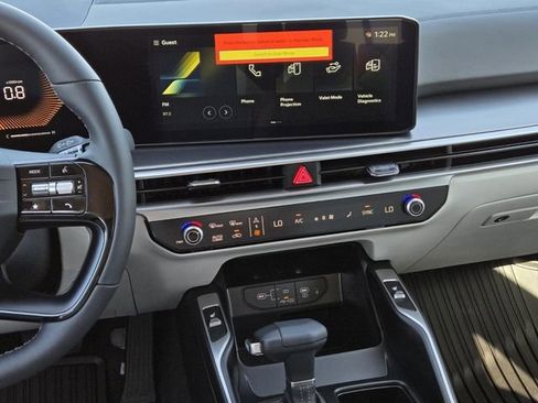 New 2026 Kia Sorento S FWD image 20