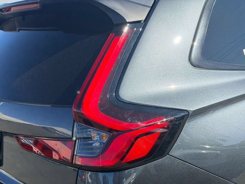 Used 2026 Honda CR-V Sport image 6
