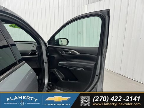 Used 2024 Chevrolet Traverse LS w/ LPO, Floor Liner Package FWD image 14