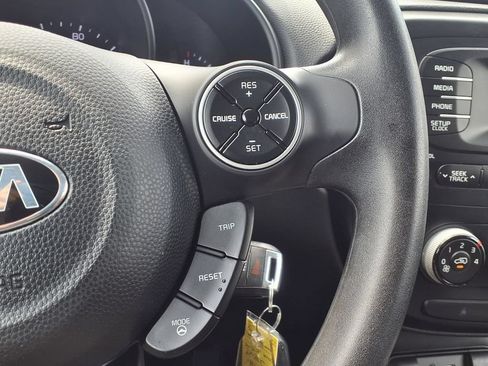 Used 2016 Kia Soul FWD image 15