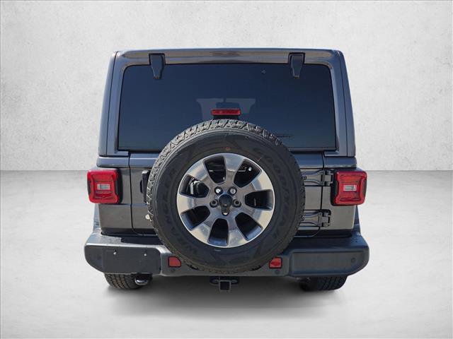 Used 2018 Jeep Wrangler Unlimited Sahara AWD/4WD image 14