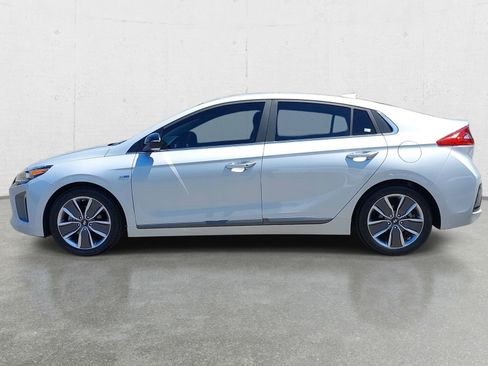 Used 2019 Hyundai Ioniq Limited FWD image 8
