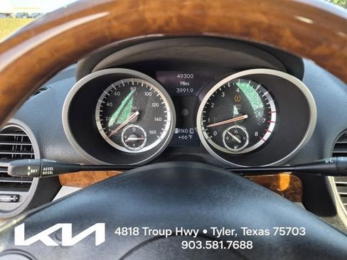 Used 2010 Mercedes-Benz SLK 300 image 27