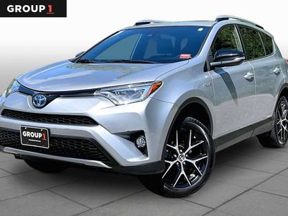 Used 2018 Toyota RAV4 SE
