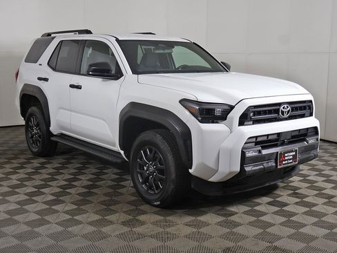 Used 2025 Toyota 4Runner SR5 image 2
