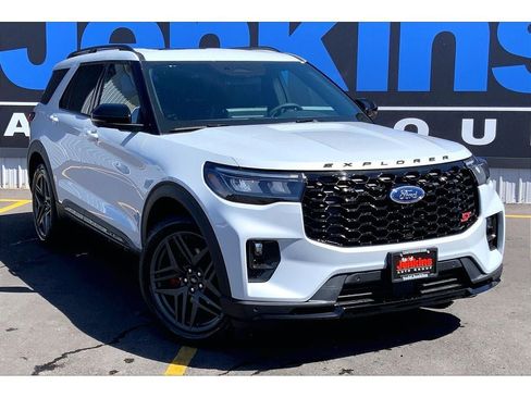 New 2026 Ford Explorer ST w/ Sun And Sound Package AWD/4WD image 17