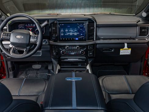 Used 2025 Ford F350 Platinum image 20