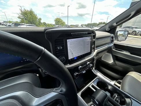 Used 2024 Ford F150 Lariat w/ Equipment Group 502A High AWD/4WD image 12