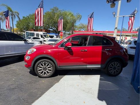 Used 2016 FIAT 500X Lounge image 11