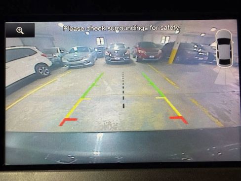 Used 2015 Ford Edge Titanium w/ Equipment Group 301A AWD/4WD image 17