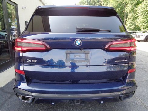 Used 2022 BMW X5 xDrive40i w/ Premium Essential Package AWD/4WD image 6