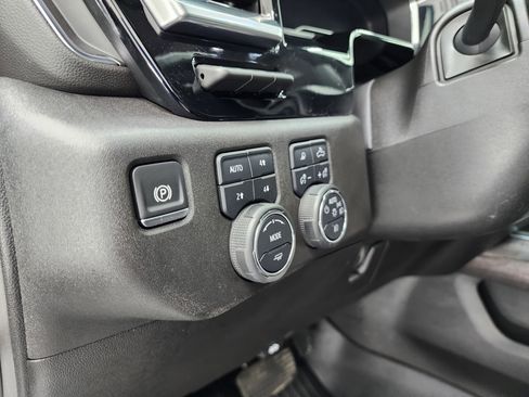 Used 2024 Chevrolet Silverado 2500 LTZ w/ LTZ Premium Package image 51