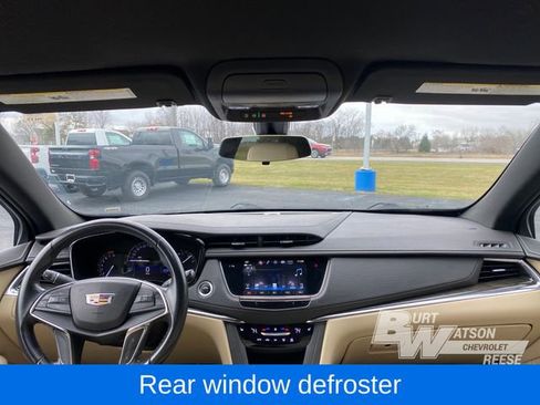 Used 2019 Cadillac XT5 AWD image 16