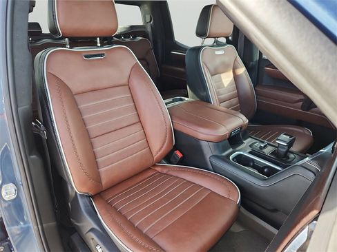 Used 2024 GMC Sierra 1500 Denali Ultimate image 12