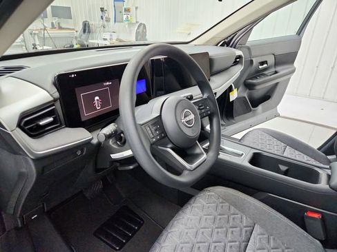 New 2026 Nissan Kicks SV image 18