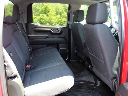 Used 2023 GMC Sierra 1500 Elevation w/ LPO, Elevation Black Package AWD/4WD image 12
