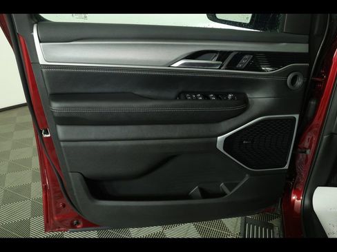 New 2026 Jeep Grand Wagoneer Limited AWD/4WD image 24