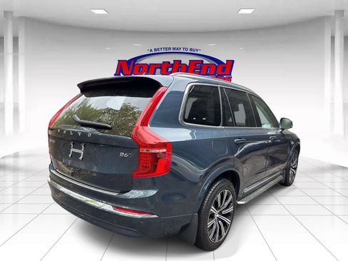 Used 2024 Volvo XC90 B6 Plus AWD/4WD image 3