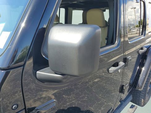 Used 2019 Jeep Wrangler Unlimited Rubicon AWD/4WD image 28