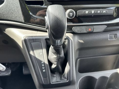 Used 2024 Ford Transit 350 XLT RWD image 28