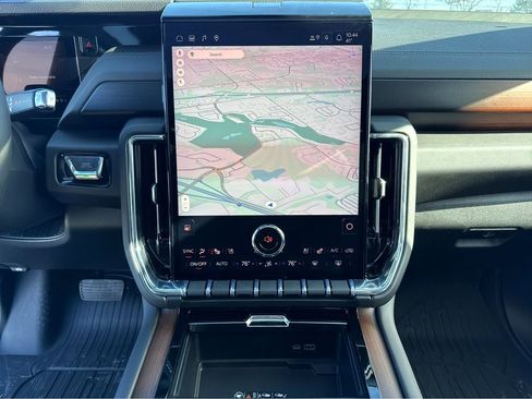 New 2026 GMC Yukon XL Denali w/ Denali Reserve Package image 14