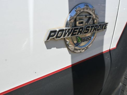 Used 2012 Ford F250 XL w/ PWR Equipment Group image 26