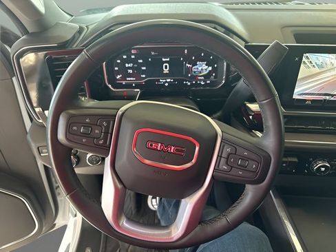 Used 2024 GMC Sierra 2500 SLT w/ SLT Convenience Package AWD/4WD image 14
