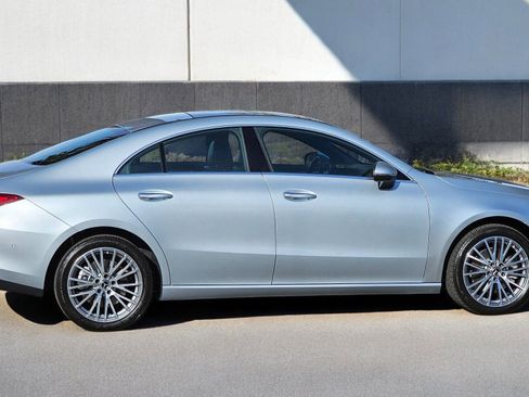 Used 2025 Mercedes-Benz CLA 250 4MATIC image 6