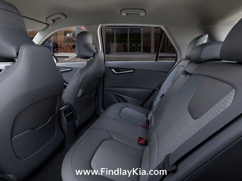 New 2026 Kia Niro Wind FWD image 21