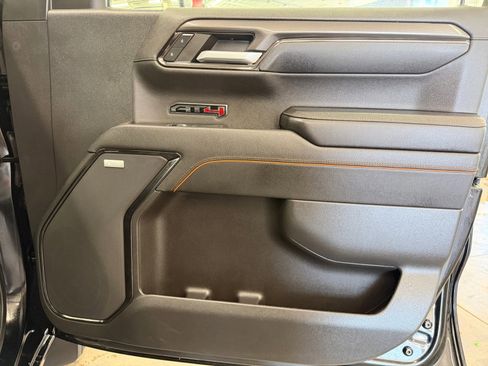 Used 2023 GMC Sierra 1500 AT4 w/ Technology Package image 28